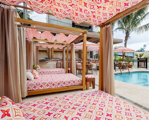casa apich louis vuitton